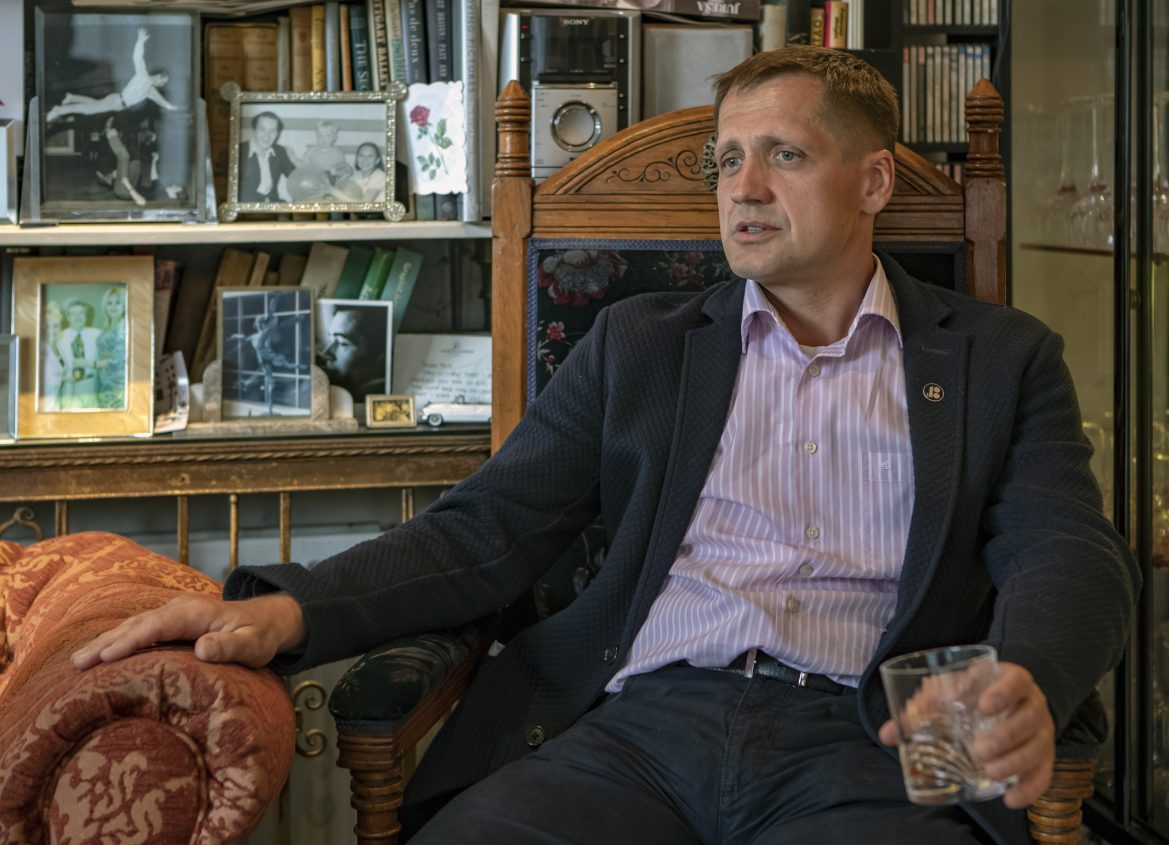 A Man from a Fairy Tale - 1